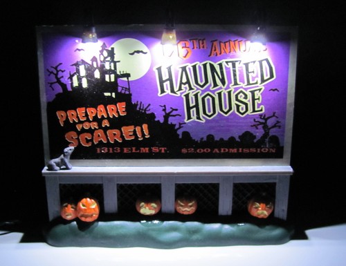 Lemax spooky town - town, lighted